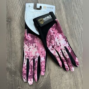 Noble Equestrian Perfect Fit Cool Mesh Gloves